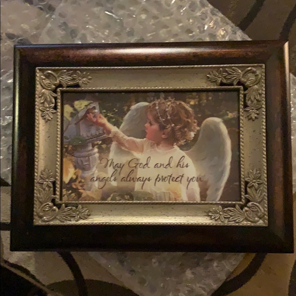 Cottage Garden- Musical Jewelry Box